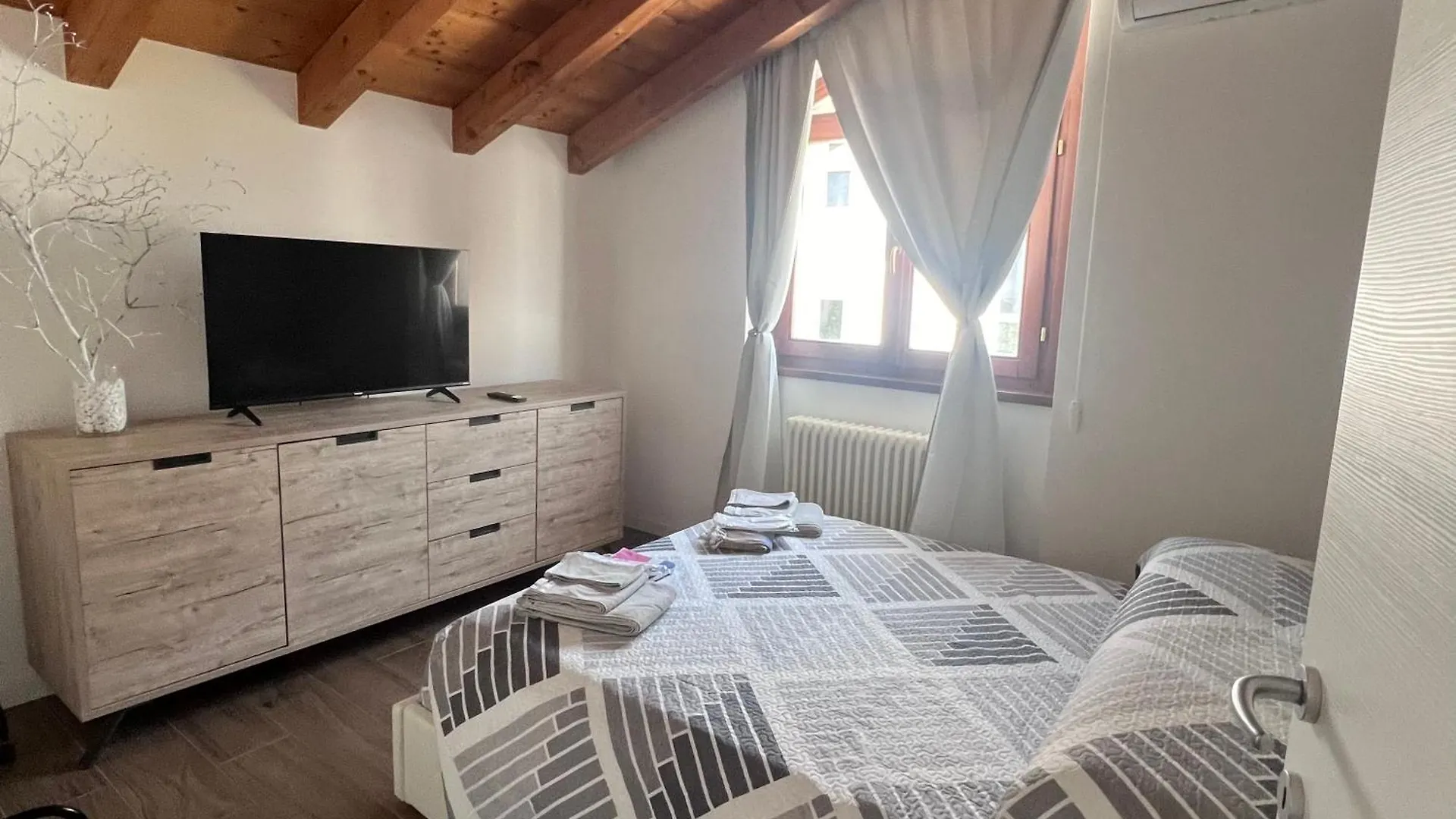 Villa Lido - Lake Como Colico 0*,  Italien